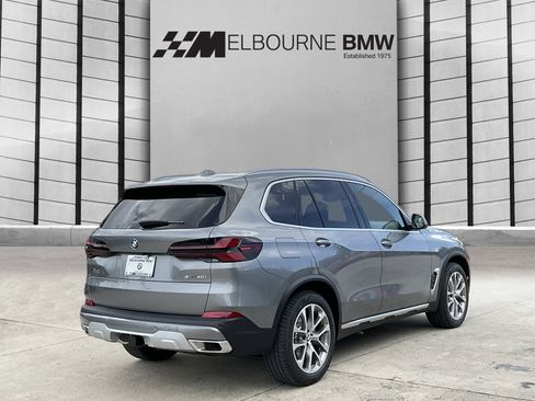 New 2026 BMW X5 sDrive40i w/ Premium Package image 4