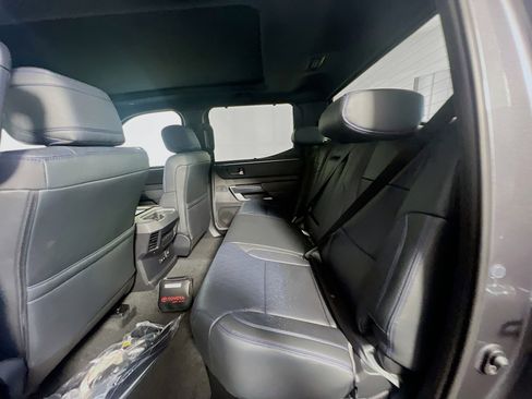 New 2025 Toyota Tundra Platinum image 29