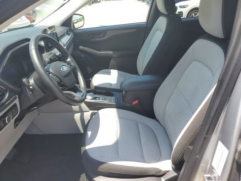 Used 2023 Ford Escape Active AWD/4WD image 24