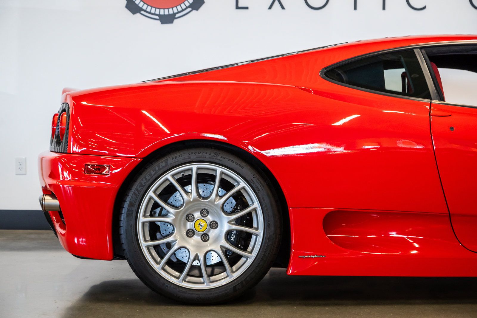 Used 2004 Ferrari 360 Challenge Stradale RWD image 12