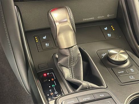 Certified 2025 Lexus IS 350 F Sport image 21