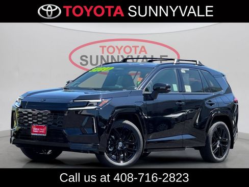 Used 2026 Toyota RAV4 XSE w/ Panoramic Sun Roof Package AWD/4WD image 1