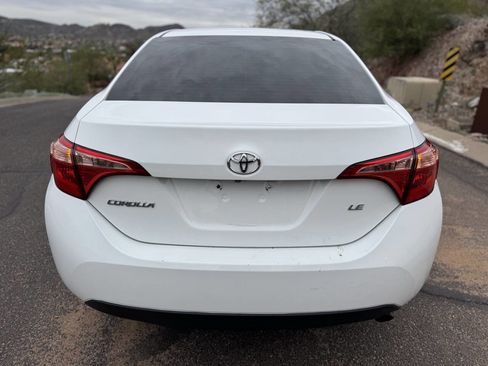 Used 2019 Toyota Corolla LE image 6