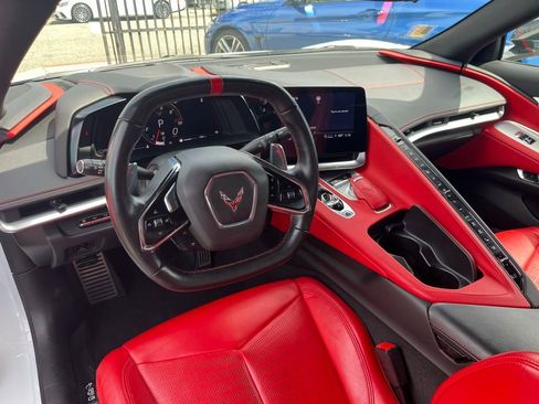 Used 2021 Chevrolet Corvette Stingray Preferred Cpe w/ Z51 Performance Package image 14