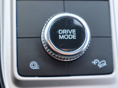 Used 2023 Ford Explorer ST-Line w/ Class IV Trailer Tow Package image 30