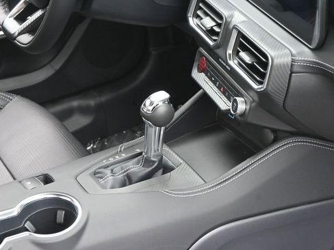 New 2025 Ford Mustang Premium image 31