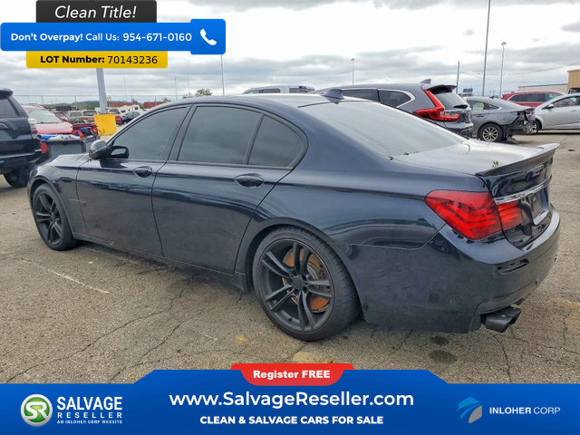 Used 2013 BMW 750i RWD image 3