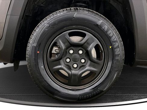 Used 2020 Jeep Renegade Sport image 32