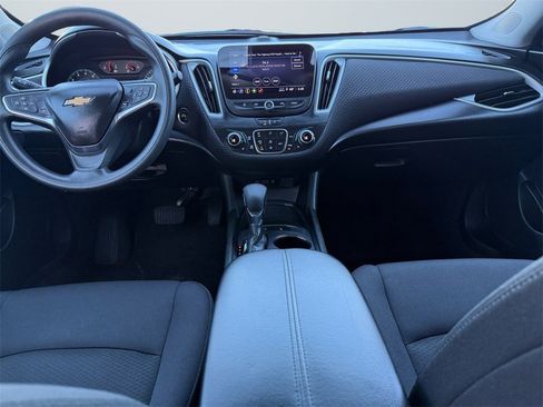 Certified 2024 Chevrolet Malibu LT image 13