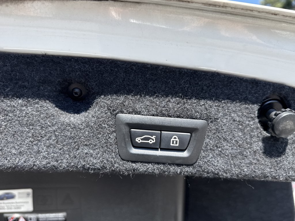 Used 2016 BMW 528i Sedan RWD image 32