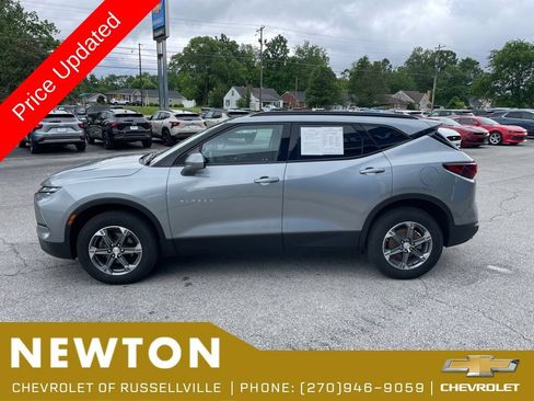 Used 2024 Chevrolet Blazer LT w/ Convenience Package FWD image 39