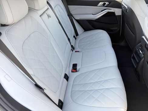 Used 2024 BMW X5 sDrive40i w/ Parking Assistance Package RWD image 14