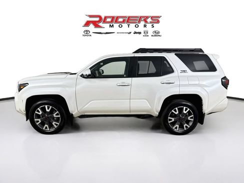 Certified 2025 Toyota 4Runner TRD Sport Premium AWD/4WD image 9