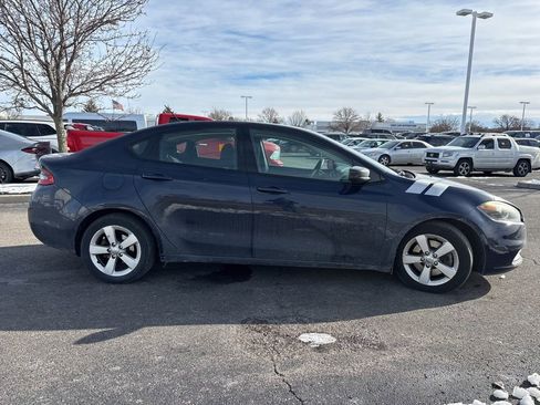 Used 2015 Dodge Dart SXT image 9