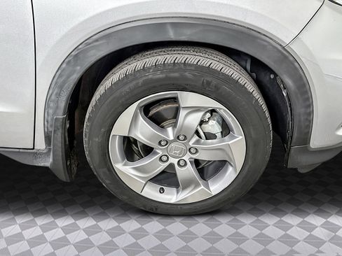 Used 2021 Honda HR-V LX image 31