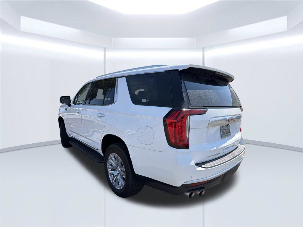 Used 2024 GMC Yukon Denali RWD image 3