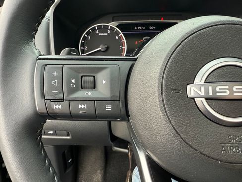 Used 2023 Nissan Rogue SV w/ SV Premium B Package image 24