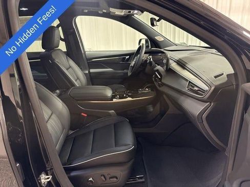 New 2026 Buick Enclave Avenir w/ Super Cruise Package image 16