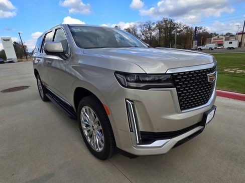 Used 2023 Cadillac Escalade Premium Luxury w/ LPO, Floor Liner Package image 7