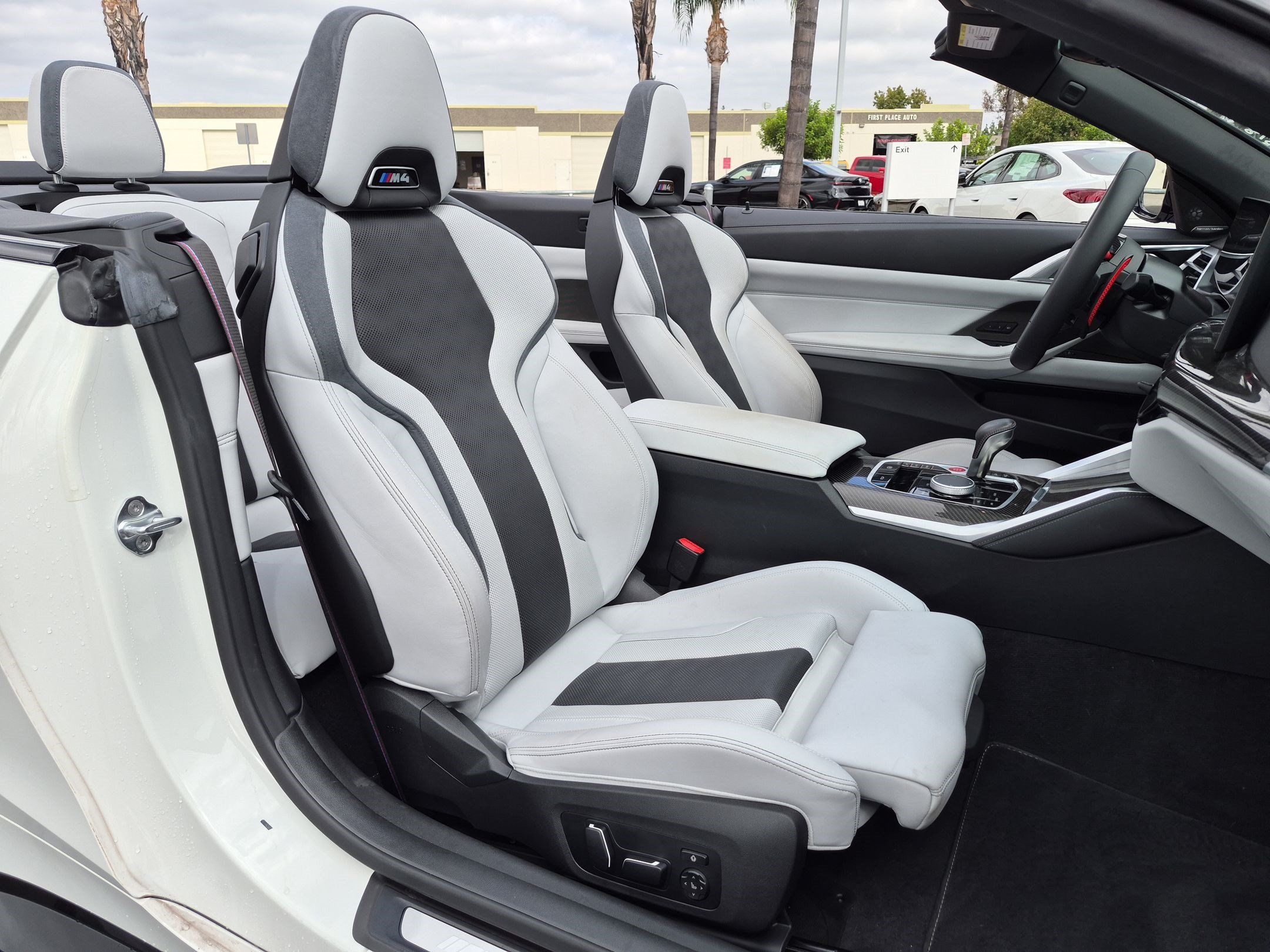 Used 2025 BMW M4 xDrive Competition w/ Executive Package AWD/4WD image 31