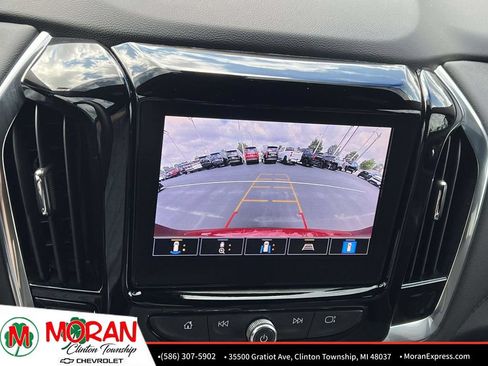 Certified 2023 Chevrolet Traverse RS w/ LPO, Floor Liner Package AWD/4WD image 23