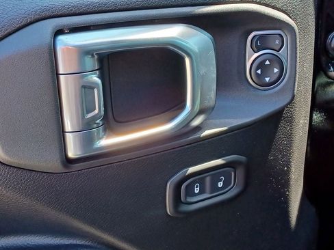 New 2026 Jeep Wrangler Unlimited Sport AWD/4WD image 11
