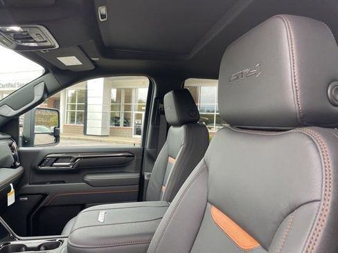 New 2026 GMC Sierra 2500 AT4 w/ AT4 Premium Plus Package image 14