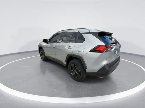 Used 2021 Toyota RAV4 XLE image 6