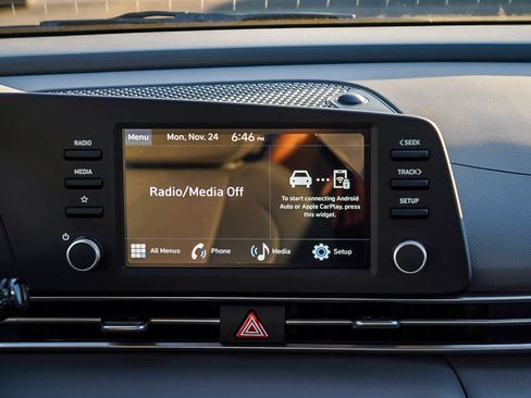 New 2026 Hyundai Elantra SE image 16