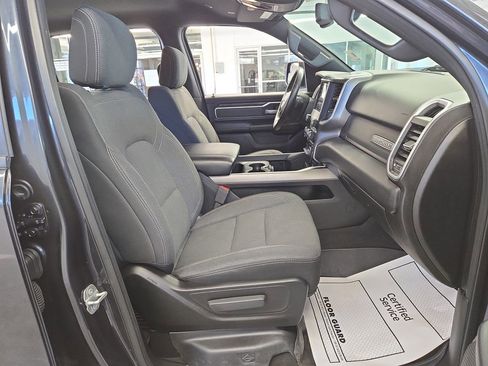 Used 2019 RAM 1500 Big Horn AWD/4WD image 17