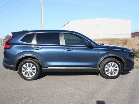 Used 2024 Honda CR-V LX image 16