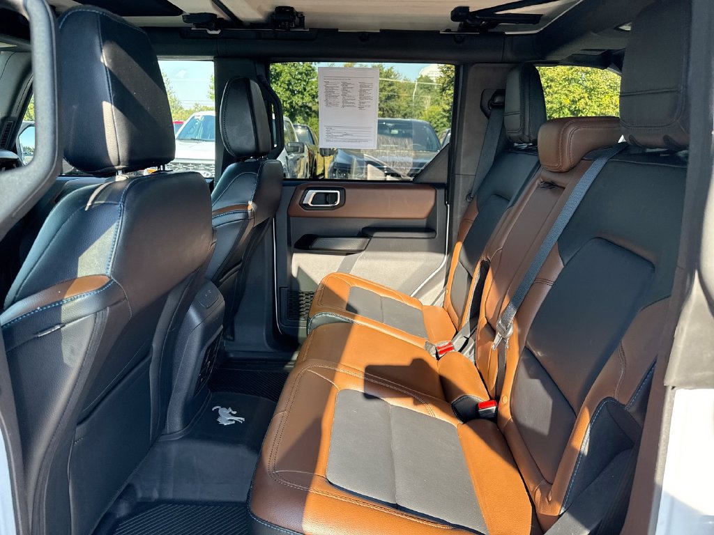 Used 2024 Ford Bronco Outer Banks AWD/4WD image 24