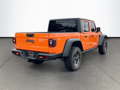 Certified 2025 Jeep Gladiator Mojave image 7
