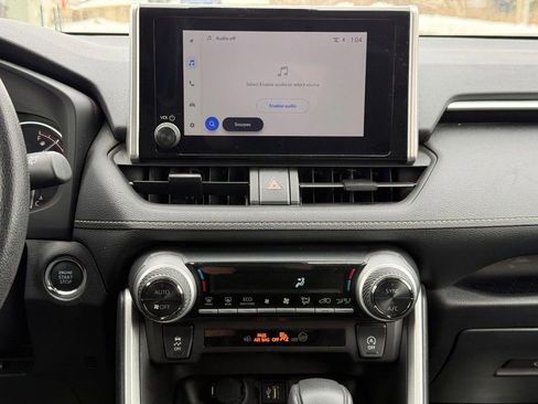 Used 2025 Toyota RAV4 XLE image 14