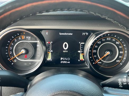 Used 2022 Jeep Wrangler Unlimited Sport AWD/4WD image 16