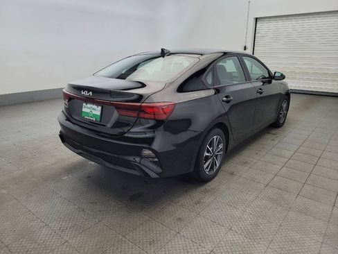 Used 2023 Kia Forte LXS image 9