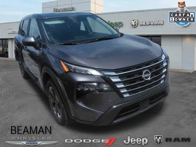 Used 2025 Nissan Rogue SV AWD/4WD image 1