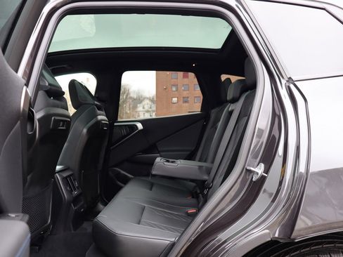 Used 2025 BMW X3 xDrive30i w/ M Sport Package image 13