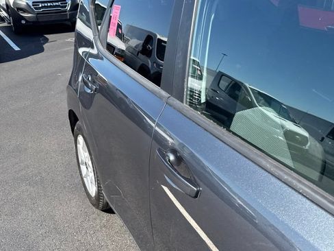 Used 2024 Kia Soul LX w/ Option Group 015 FWD image 6