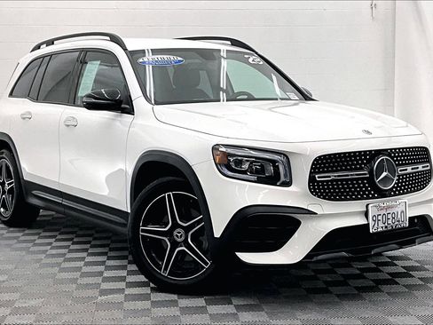 Certified 2023 Mercedes-Benz GLB 250 4MATIC image 35