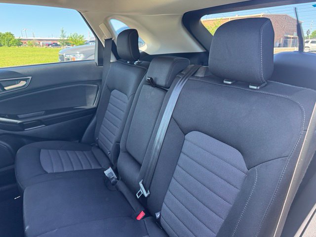 Used 2022 Ford Edge SE w/ Black Appearance Package AWD/4WD image 12