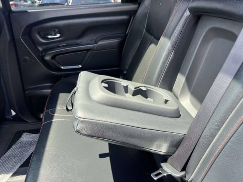 Used 2024 Nissan Titan PRO-4X w/ Pro-4x Convenience Package AWD/4WD image 12