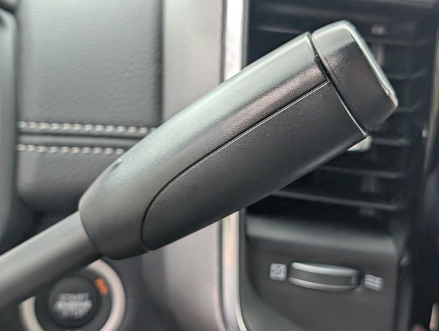 Used 2026 RAM 2500 Laramie AWD/4WD image 22