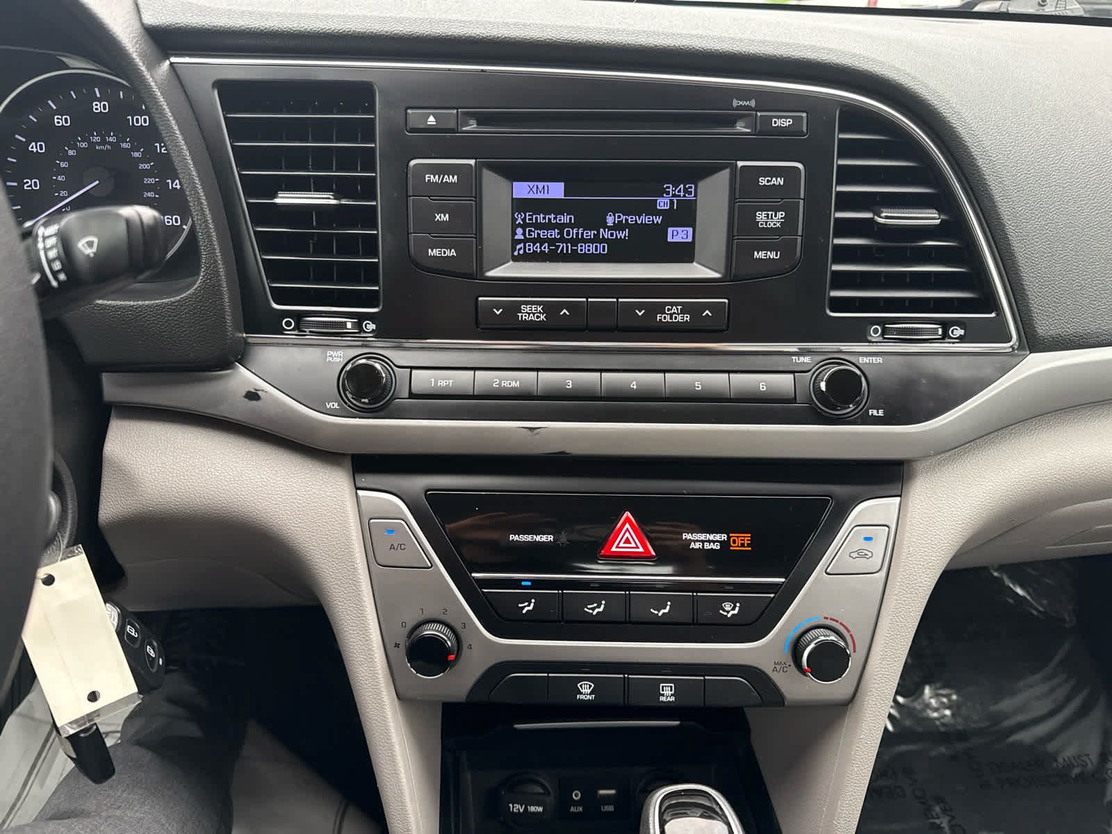 Used 2017 Hyundai Elantra SE FWD image 20
