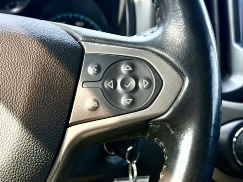 Used 2016 Chevrolet Colorado Z71 AWD/4WD image 19