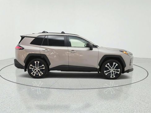 Used 2026 Toyota RAV4 Limited AWD/4WD image 4