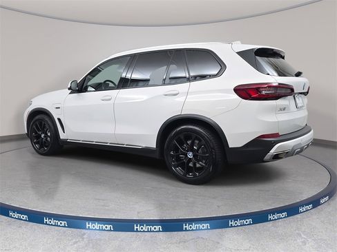 Used 2023 BMW X5 xDrive45e image 8