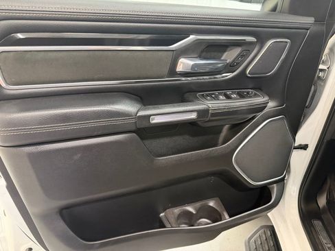 Used 2022 RAM 1500 Laramie image 8