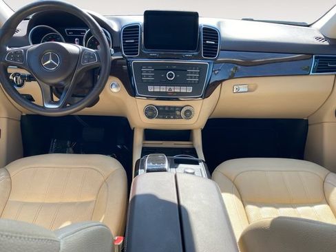 Used 2017 Mercedes-Benz GLE 350 w/ Premium 1 Package image 10