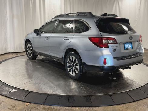 Used 2016 Subaru Outback 3.6R Limited image 8